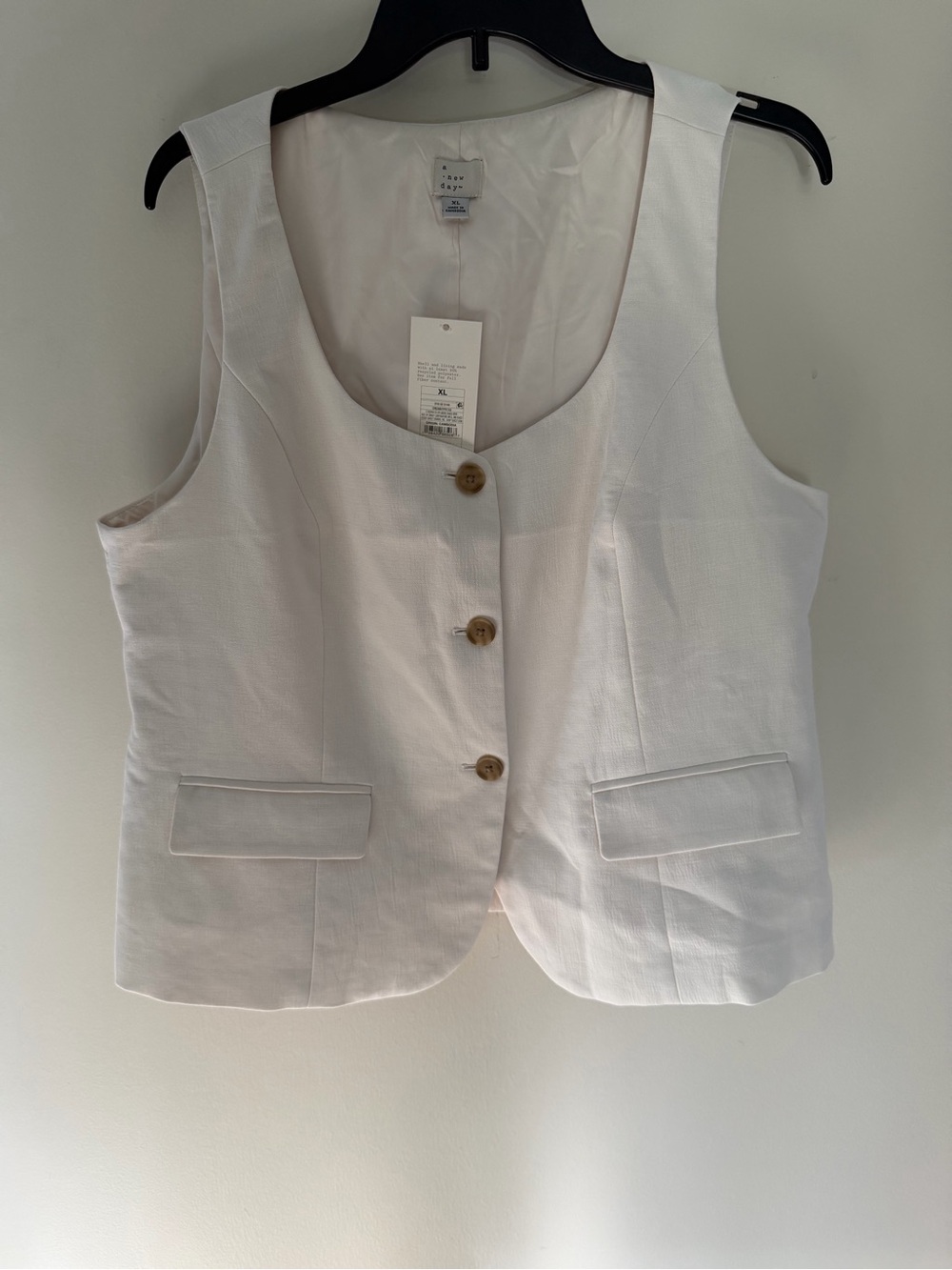 A New Day Women’s XL White Linen Blend Button Front Vest NWT